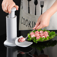 Ladda upp bild till gallerivisning, Korvtillverkare