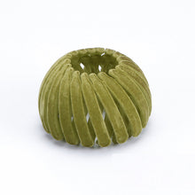 Ladda upp bild till gallerivisning, Sammet Nest Scrunchie