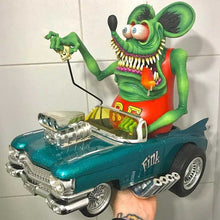 Ladda upp bild till gallerivisning, Arg monsterstaty