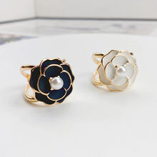 Ladda upp bild till gallerivisning, đŒCamellia halsduk spĂ€nne