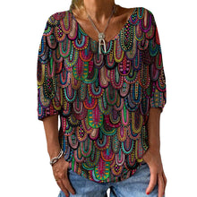 Ladda upp bild till gallerivisning, Kvinnors V-ringad lös T-shirt med nya modetryck