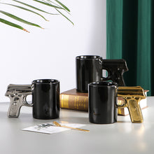 Ladda upp bild till gallerivisning, Muggar med pistolgrepp