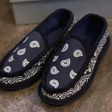 Ladda upp bild till gallerivisning, Bekväma bandana slip-on husskor