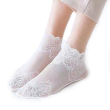 Ladda upp bild till gallerivisning, Rose lace socks