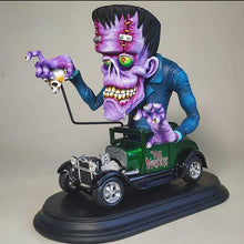 Ladda upp bild till gallerivisning, Arg monsterstaty