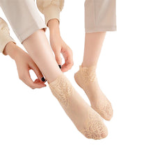Ladda upp bild till gallerivisning, Rose lace socks