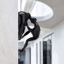 Ladda upp bild till gallerivisning, Klättervägghängande statyer