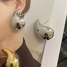 Ladda upp bild till gallerivisning, örhängen med droppform