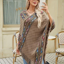 Ladda upp bild till gallerivisning, Ponchotröja med fransar