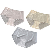 Ladda upp bild till gallerivisning, Sömlösa damunderkläder av issilke