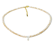 Ladda upp bild till gallerivisning, Mousserande initiala Choker Beads