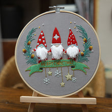 Ladda upp bild till gallerivisning, Julbroderi (Gör-det-själv-materialset)