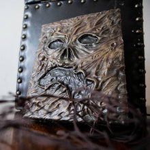 Ladda upp bild till gallerivisning, Necronomicon Dekoration