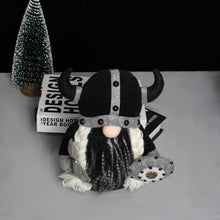 Ladda upp bild till gallerivisning, Vikinga krigare Gnome docka