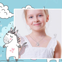 Ladda upp bild till gallerivisning, "You Are Magical" - Enhörningsprinsessörhängen och halsband