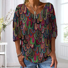 Ladda upp bild till gallerivisning, Kvinnors V-ringad lös T-shirt med nya modetryck