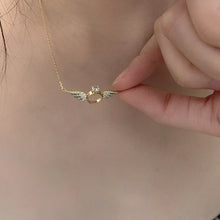 Ladda upp bild till gallerivisning, Glänsande halsband med änglavingar