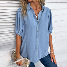Ladda upp bild till gallerivisning, Ljusblå halvlång ärmad blue med skjortkrage och knappar