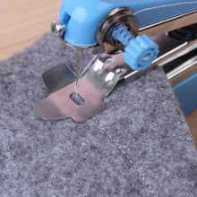 Ladda upp bild till gallerivisning, đ§”BĂ€rbar symaskin