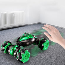 Ladda upp bild till gallerivisning, Dubbelsidig Roterande Offroad Fjärrstyrd bil