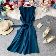 Ladda upp bild till gallerivisning, Dam Enfärgad Ärmlös Jumpsuit