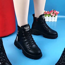 Ladda upp bild till gallerivisning, Högtopp för kvinnor i varma läder Martin-stövlar