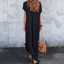 Ladda upp bild till gallerivisning, V-ringad klänning med slitsar och fickor