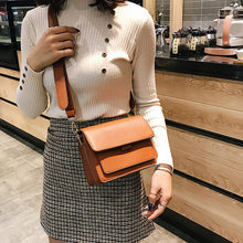 Ladda upp bild till gallerivisning, Enkel crossbody retro liten fyrkantig väska