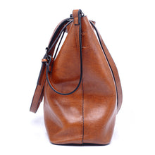 Ladda upp bild till gallerivisning, Väska i konstläder för kvinnor
