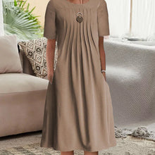 Ladda upp bild till gallerivisning, Enfärgad crewneck plisserad klänning