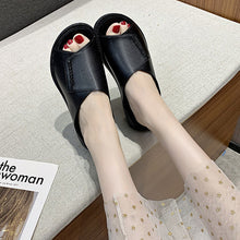 Ladda upp bild till gallerivisning, Nya tjockbottnade fiskmunstofflor