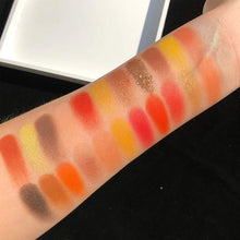 Ladda upp bild till gallerivisning, Ögonskuggspalett med 72 färger