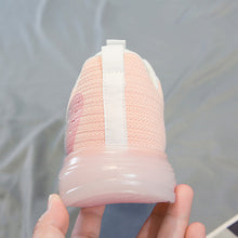 Ladda upp bild till gallerivisning, Andningsbara Flyknit-skor