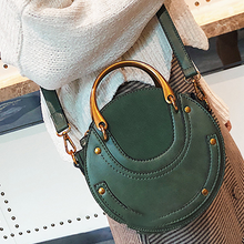 Ladda upp bild till gallerivisning, Snygg crossbody-handväska med en axel med panel