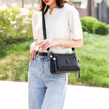 Ladda upp bild till gallerivisning, AxelvÀska med stor kapacitet