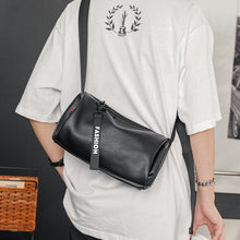 Ladda upp bild till gallerivisning, Lätt crossbody hink-väska