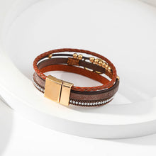 Ladda upp bild till gallerivisning, Läderarmband i flera lager