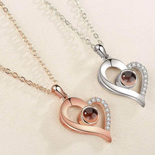 Ladda upp bild till gallerivisning, Love Projection Heart Halsband