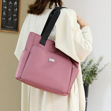 Ladda upp bild till gallerivisning, Stor kapacitet Vattentät Multi Pocket Nylon Axelväska