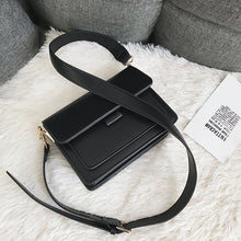 Ladda upp bild till gallerivisning, Enkel crossbody retro liten fyrkantig väska