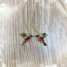 Ladda upp bild till gallerivisning, Eleganta hummingbird örhängen för kvinnor
