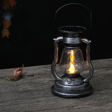 Ladda upp bild till gallerivisning, LED Solar Light Retro fotogenlampa