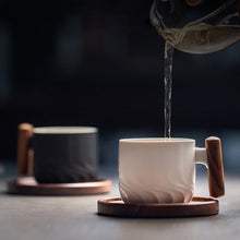 Ladda upp bild till gallerivisning, Handgjord retro keramisk kaffemugg