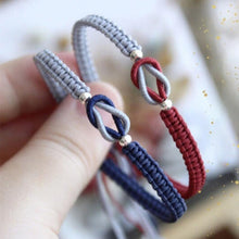 Ladda upp bild till gallerivisning, Linked Together Handgjort flätat armband