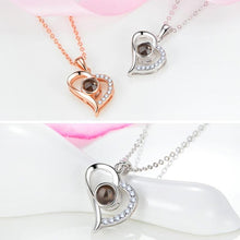 Ladda upp bild till gallerivisning, Love Projection Heart Halsband