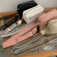 Ladda upp bild till gallerivisning, Liten fyrkantig axelväska i skinn