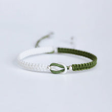 Ladda upp bild till gallerivisning, Linked Together Handgjort flätat armband