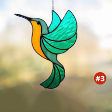 Ladda upp bild till gallerivisning, Kolibri färgade fönsterhängsmycke