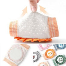 Ladda upp bild till gallerivisning, Broderitryck Baby knäskydd