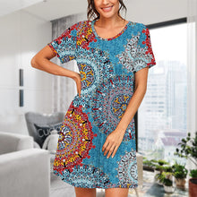 Ladda upp bild till gallerivisning, Tryckt plus size klänning
